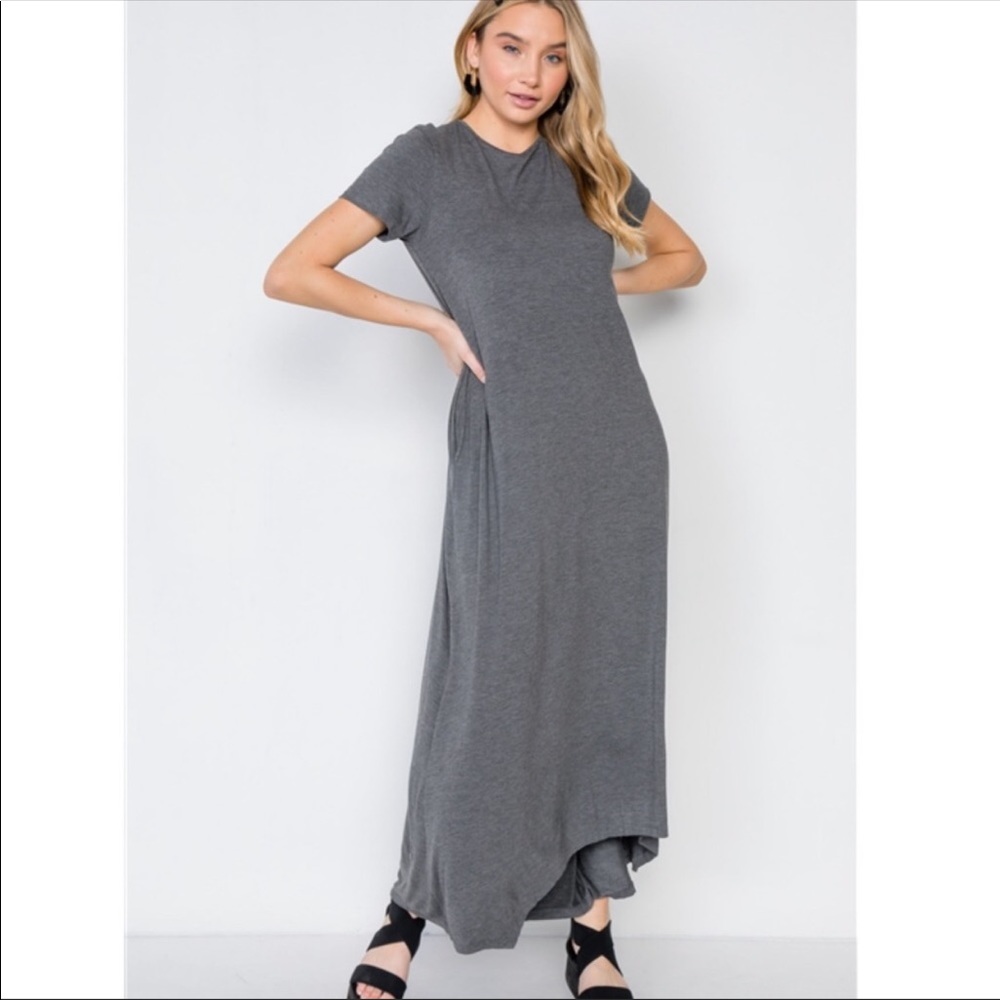 🐚Stretchy Gray Maxi Dress🐚